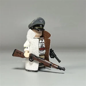 Minifigure – Erwin Rommel Desert Fox German Field Marshal from World War II (LEGO Alternative) Minifigure – Erwin Rommel Desert Fox German Field Marshal from World War II (LEGO Alternative)