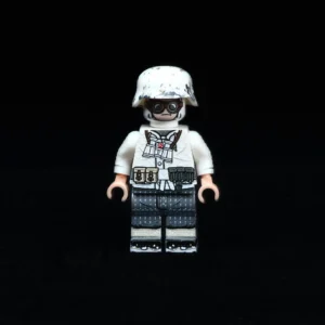 Minifigure - German soldier from a Luftwaffe (Air Force) ground unit World War II (LEGO Compatible) Minifigure - German soldier from a Luftwaffe (Air Force) ground unit World War II (LEGO Compatible)
