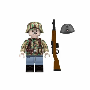 Minifigure - elite German Fallschirmjäger (paratrooper) of the Luftwaffe (Air Force) from the mid-to-late period of World War II (LEGO Compatible)
