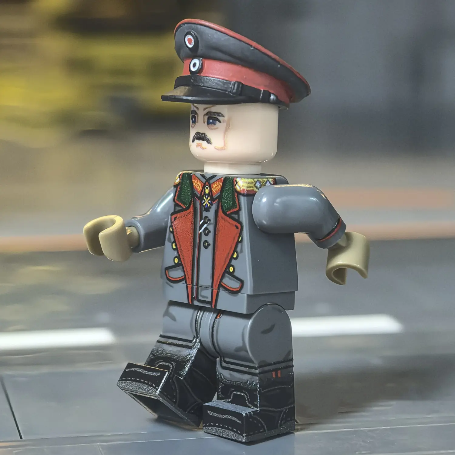 the left side of Minifigure - General Erich Ludendorff (First Quartermaster General of the Imperial German Army - 1918) WWI (LEGO Compatible)